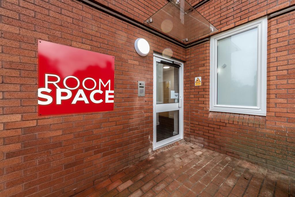 Roomspace Serviced Apartments - Nouvelle House 서턴 객실 사진